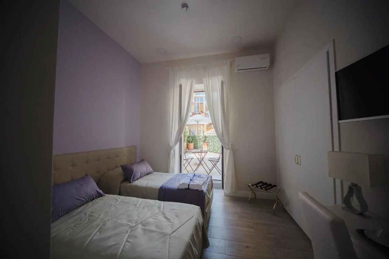 Bed and breakfast Prisca B&B Nápoles Italia