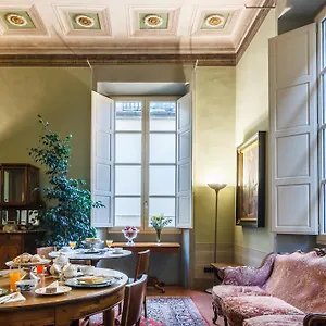 *** Bed & Breakfast Dimora Storica Palazzo Puccini Italia